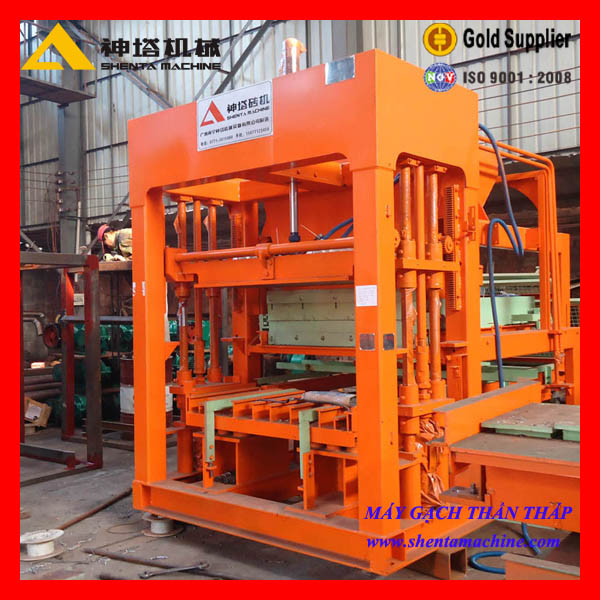 Máy ép gạch xi măng cốt liêu QTY8-15 SHENTAMACHINE